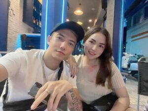 Thời Hoàng Kim Đã Qua